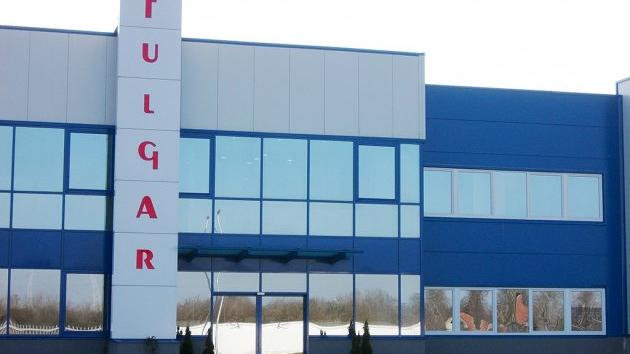 Fulgar east fabrika sintetičkog konca Zrenjanin